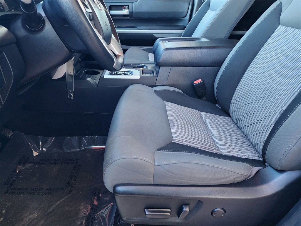 Used 2017 Toyota Tundra SR5 image 24