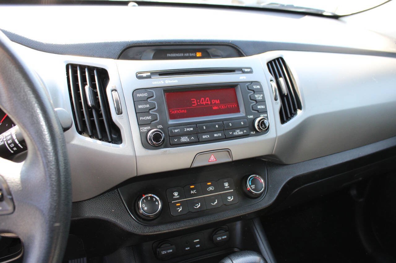 Used 2016 Kia Sportage LX AWD/4WD image 15