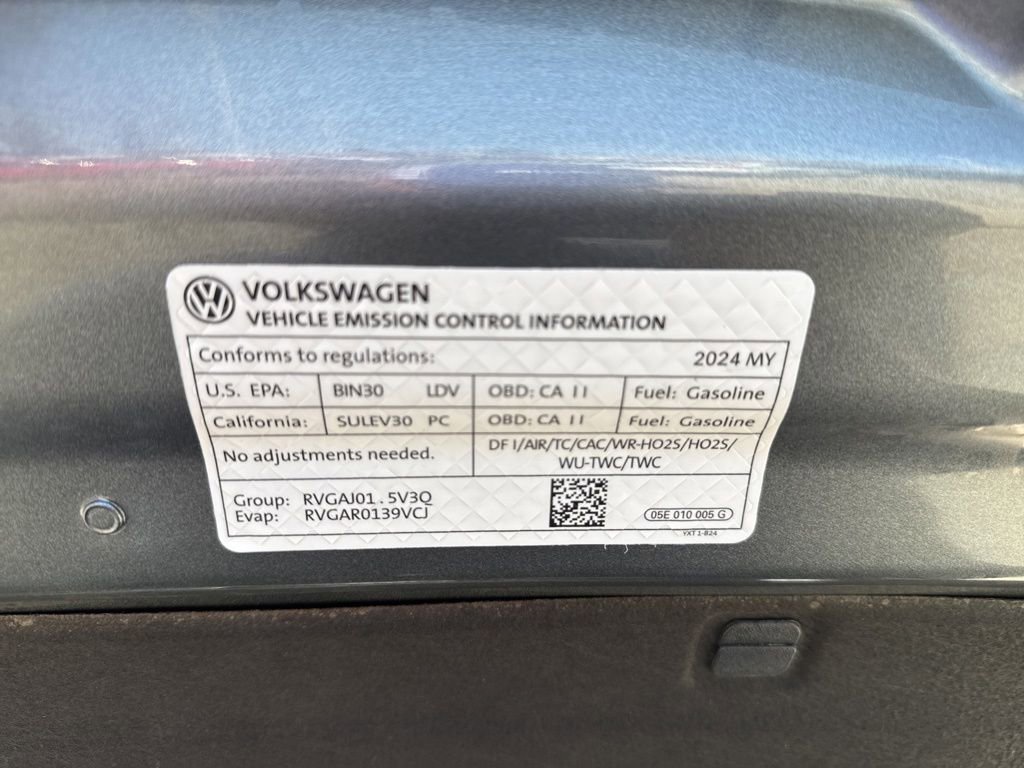 Used 2024 Volkswagen Jetta SE FWD image 24