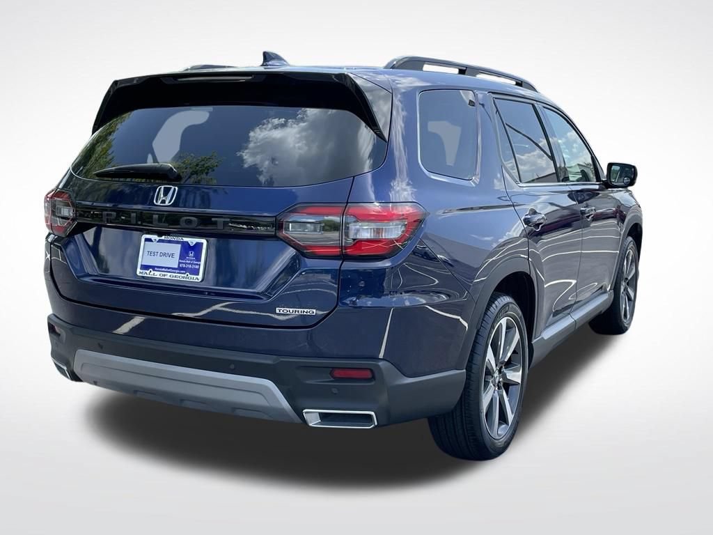 Certified 2024 Honda Pilot Touring image 6