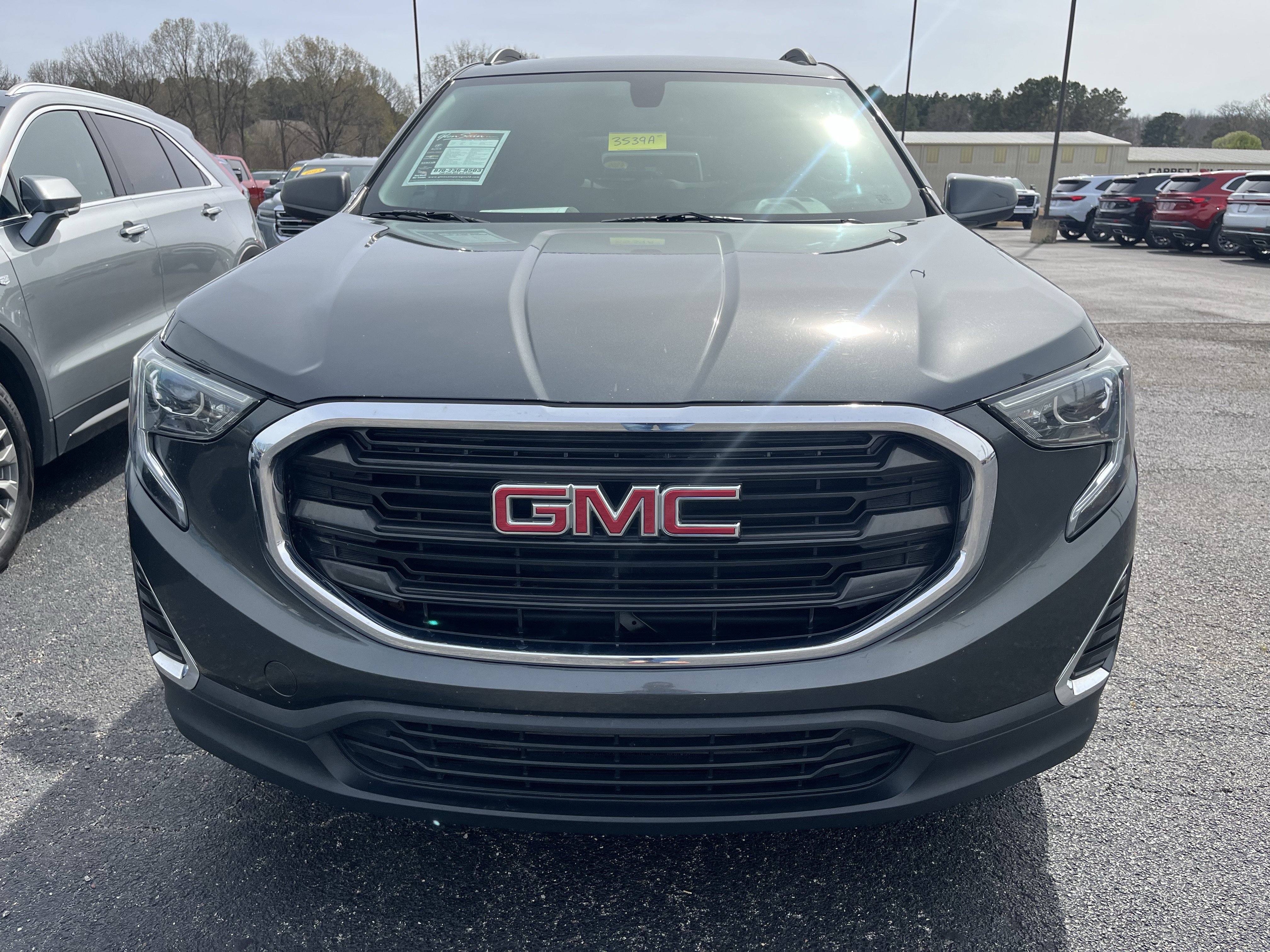 Used 2018 GMC Terrain SLE w/ Driver Convenience Package image 5