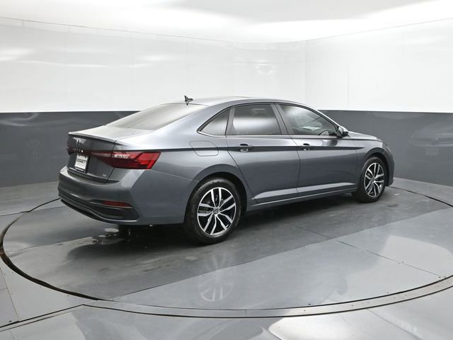 New 2026 Volkswagen Jetta SE image 11