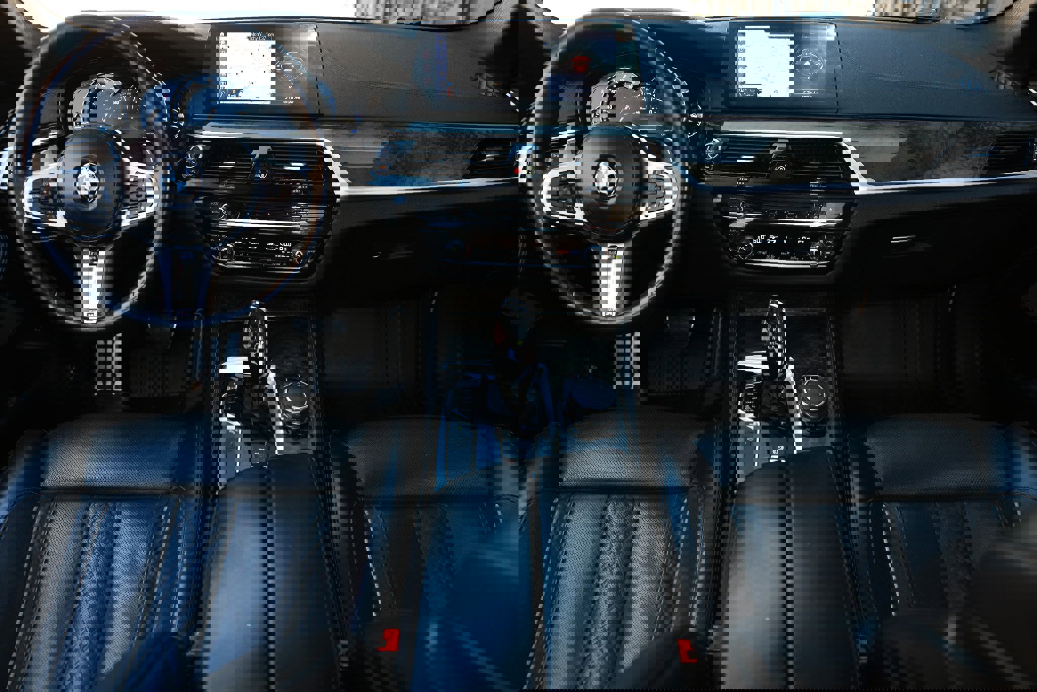 Used 2017 BMW 540i xDrive image 26