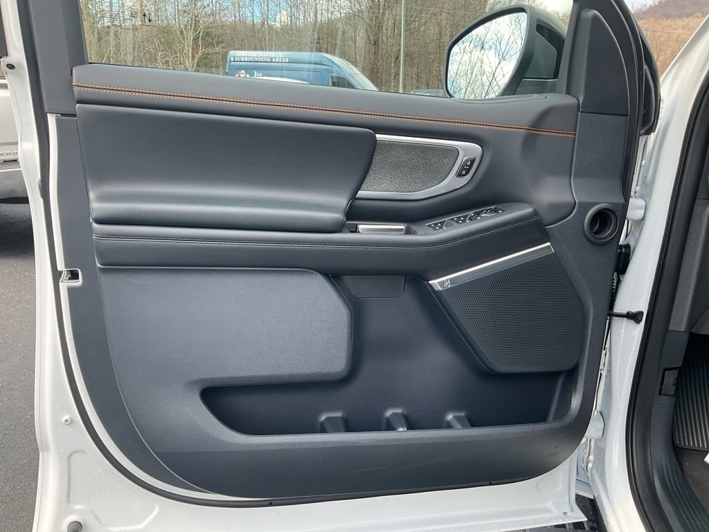 New 2026 Ford Expedition Tremor image 17