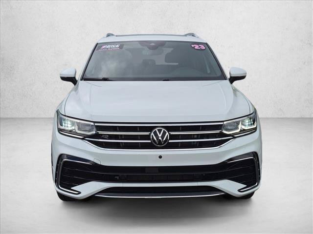 Used 2023 Volkswagen Tiguan SEL R-Line AWD/4WD image 2