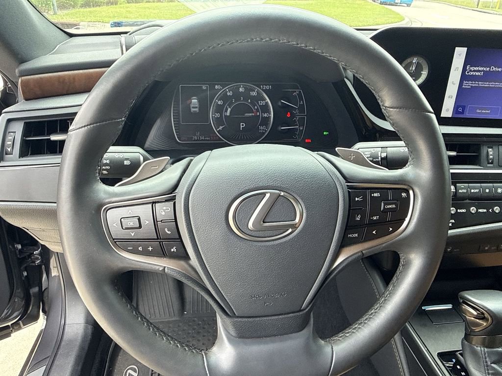Used 2024 Lexus ES 350 w/ Premium Package FWD image 21