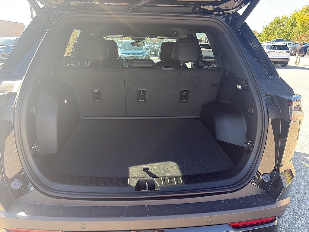New 2027 Chevrolet Equinox RS FWD image 14