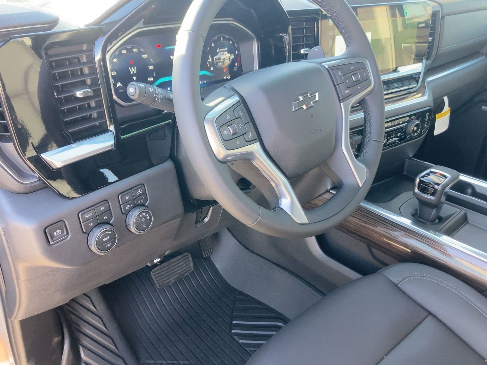 New 2026 Chevrolet Silverado 1500 LT Trail Boss w/ Safety Package image 4