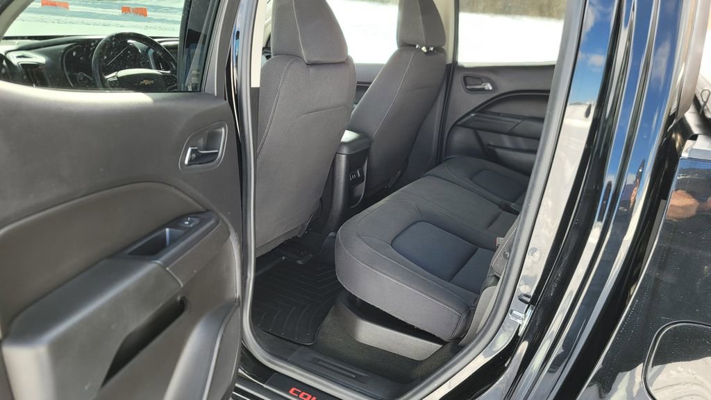 Used 2016 Chevrolet Colorado LT w/ LT Convenience Package image 26