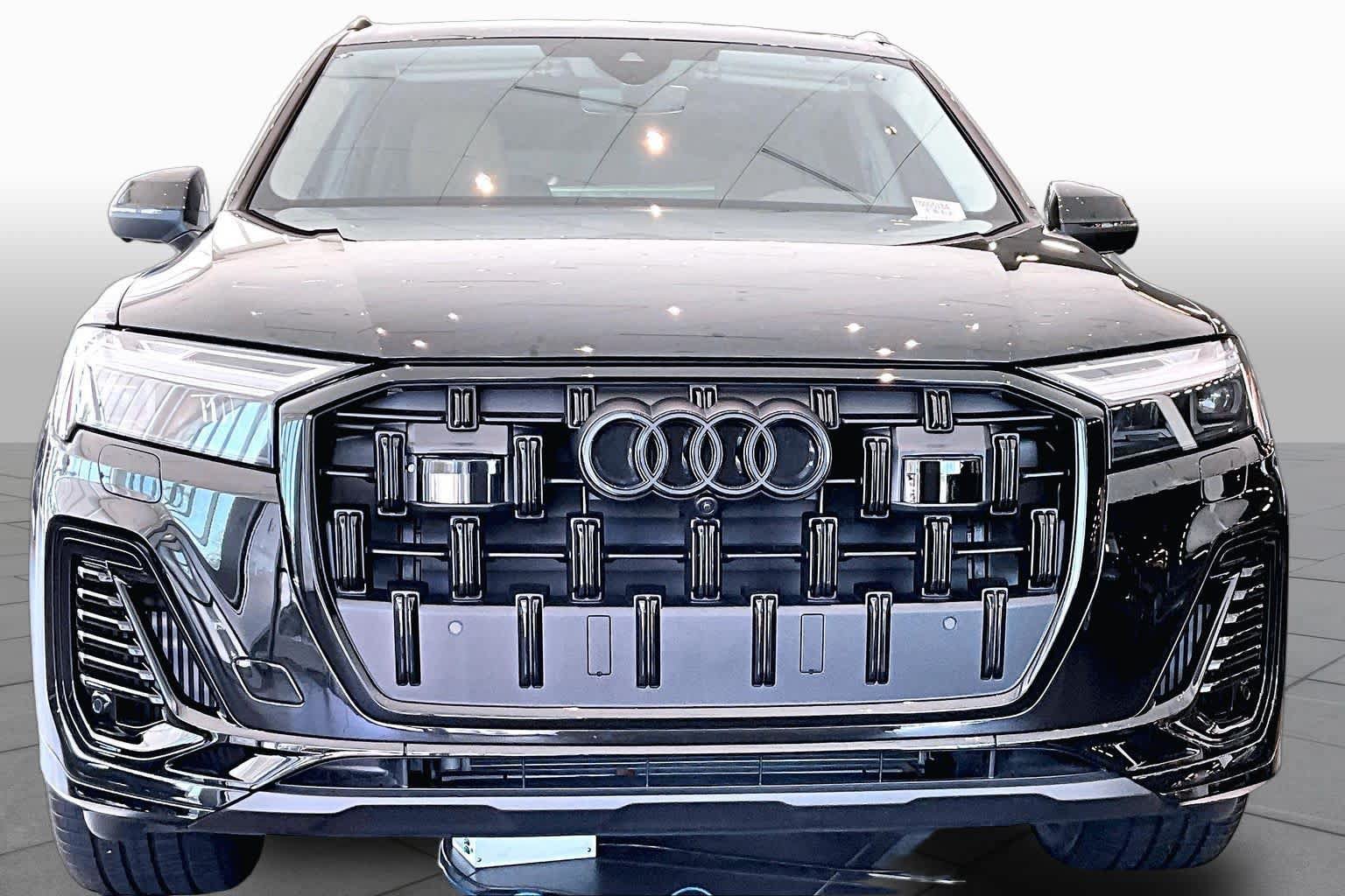 Used 2026 Audi Q7 3.0T Premium Plus AWD/4WD image 4