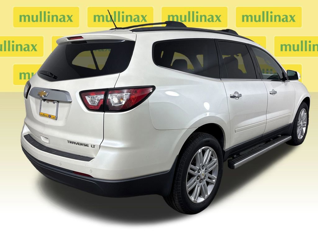 Used 2014 Chevrolet Traverse LT w/ All-Star Edition FWD image 4