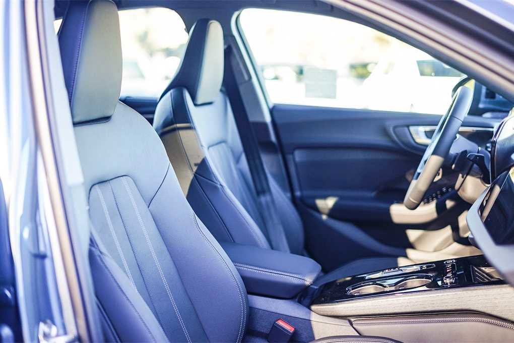 New 2025 Audi A5 2.0T Premium Plus image 16