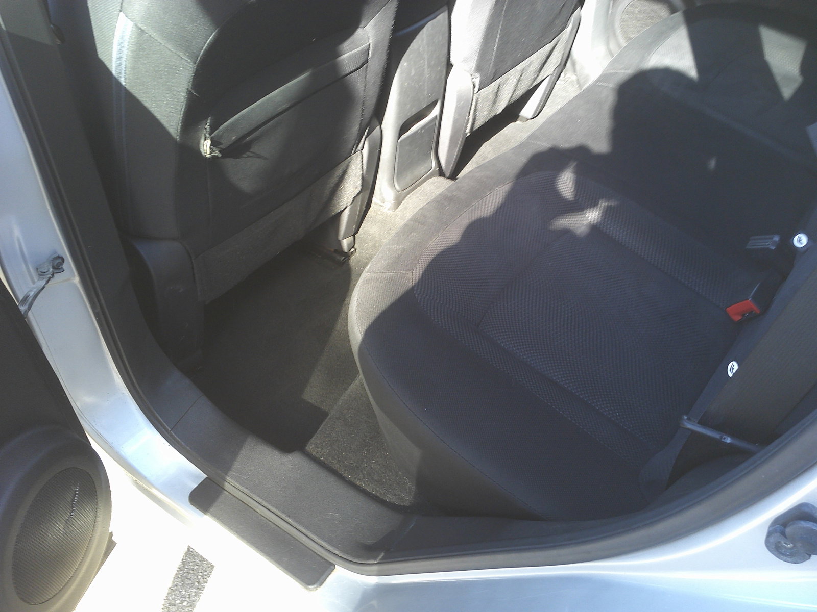 Used 2014 Nissan Rogue S w/ Convenience Package image 9