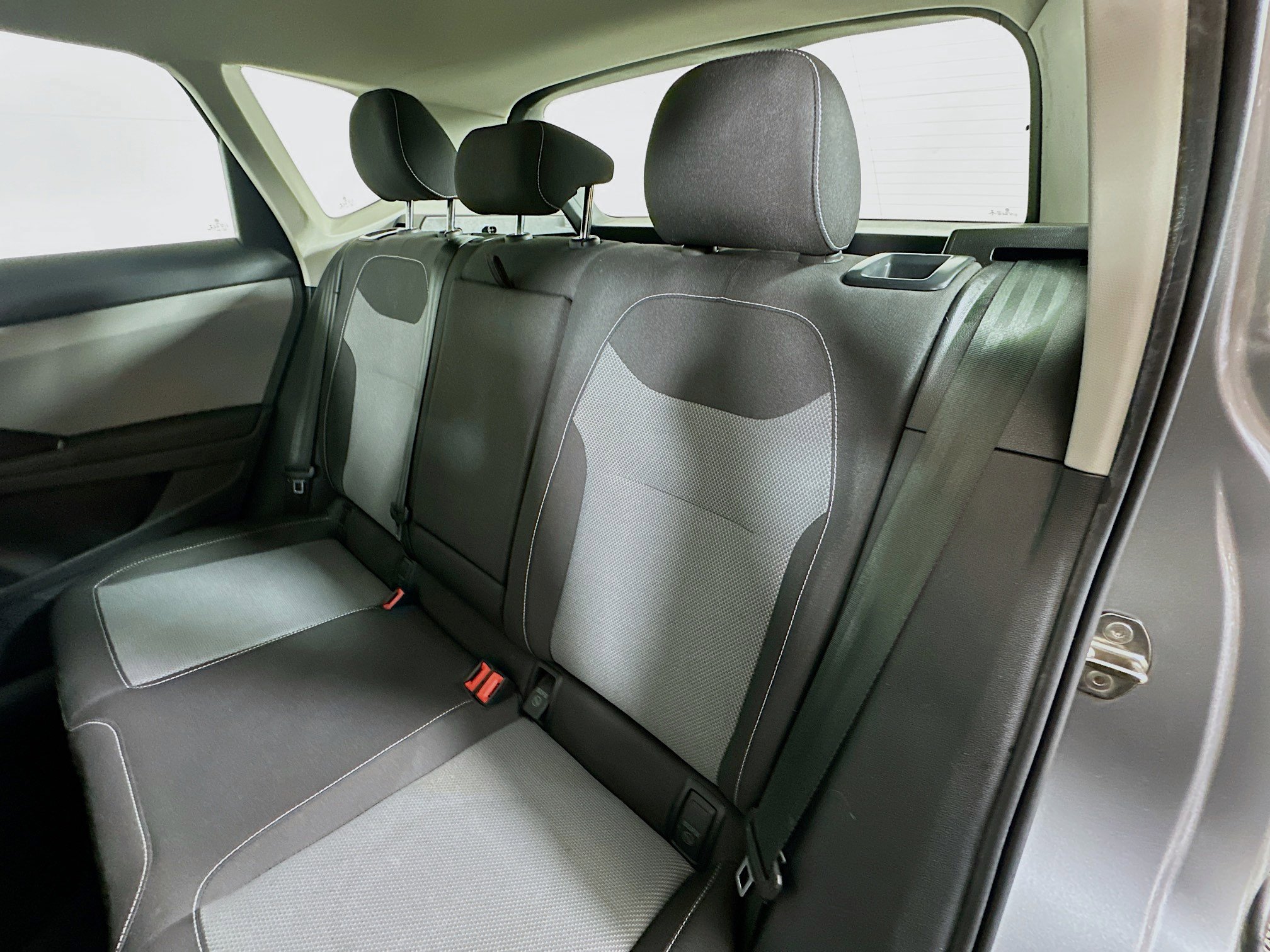 Used 2022 Volkswagen Taos S image 22