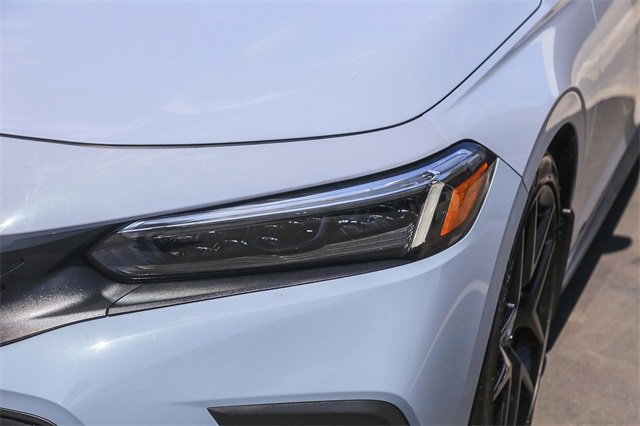 Used 2023 Honda Civic Sport image 6
