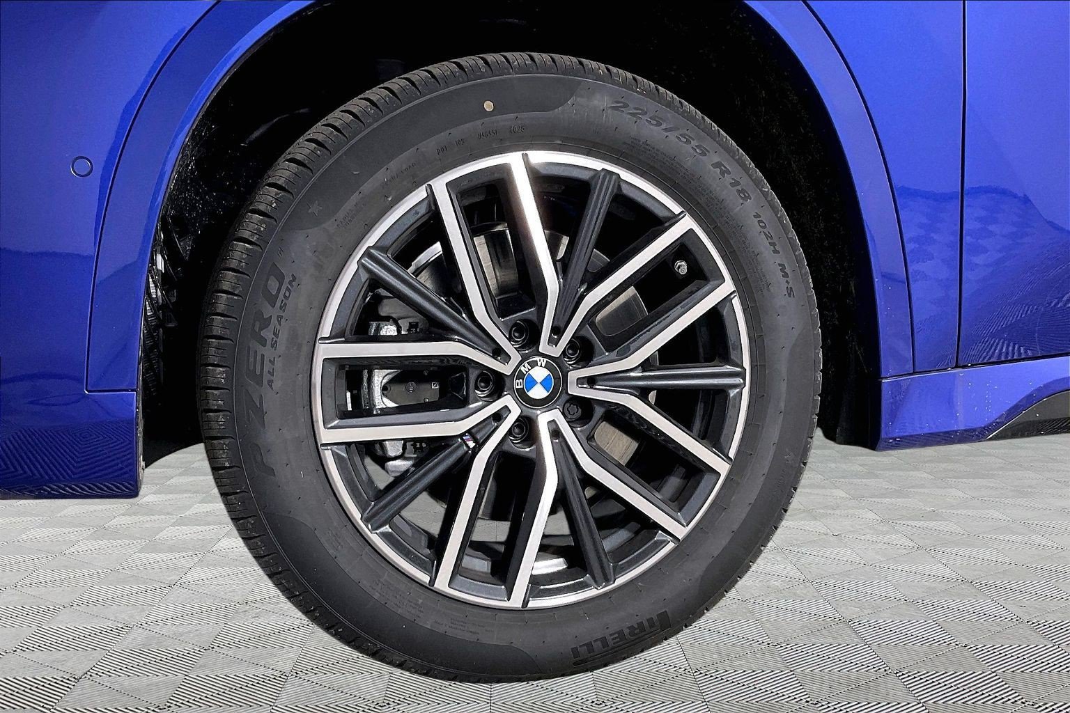 New 2026 BMW X1 xDrive28i w/ M Sport Package AWD/4WD image 15