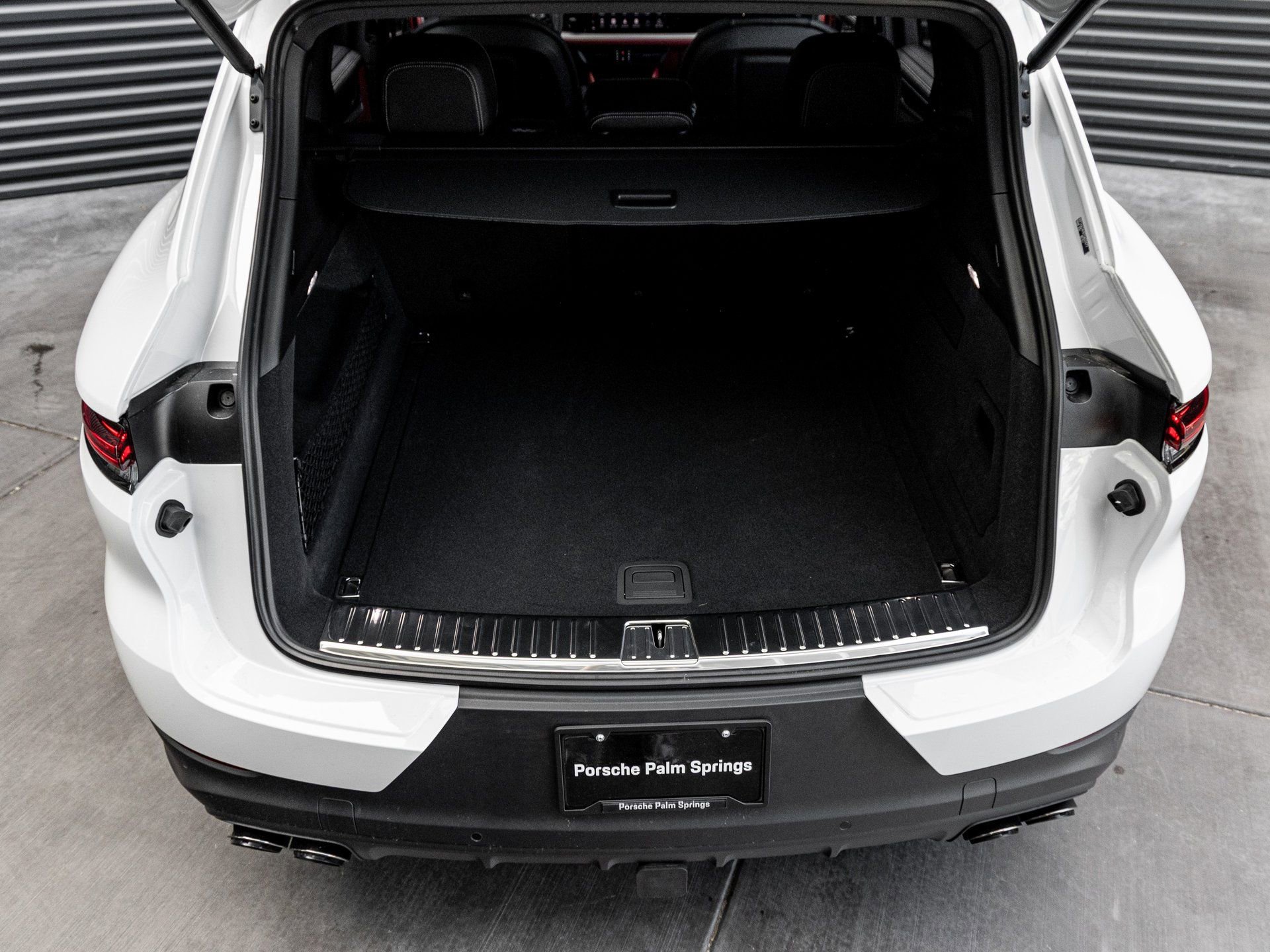 New 2026 Porsche Cayenne image 29