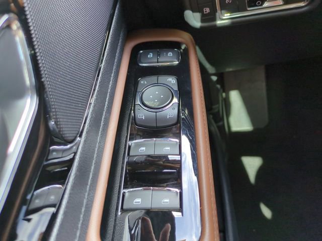 Used 2023 Lincoln Aviator Grand Touring AWD/4WD image 27