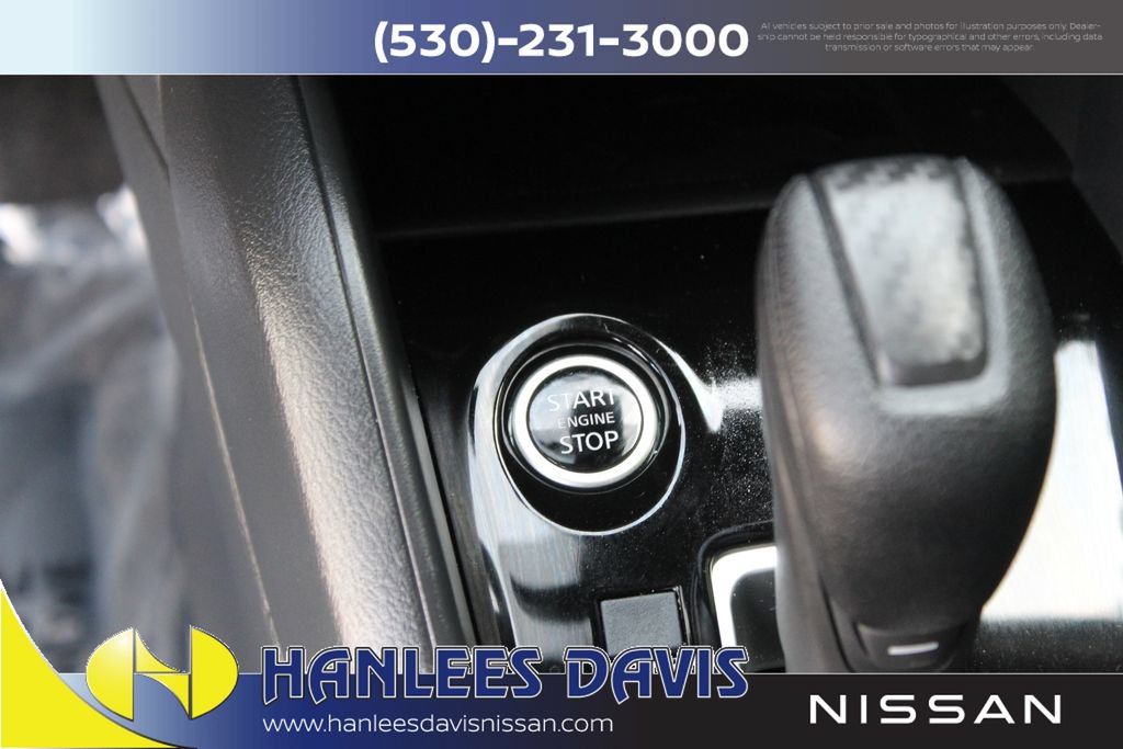 Used 2025 Nissan Versa SV w/ Trunk Package FWD image 19