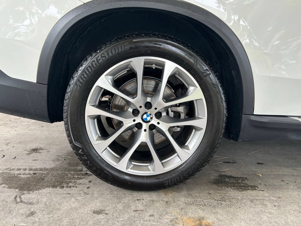 Used 2026 BMW X5 xDrive40i w/ Premium Package AWD/4WD image 22