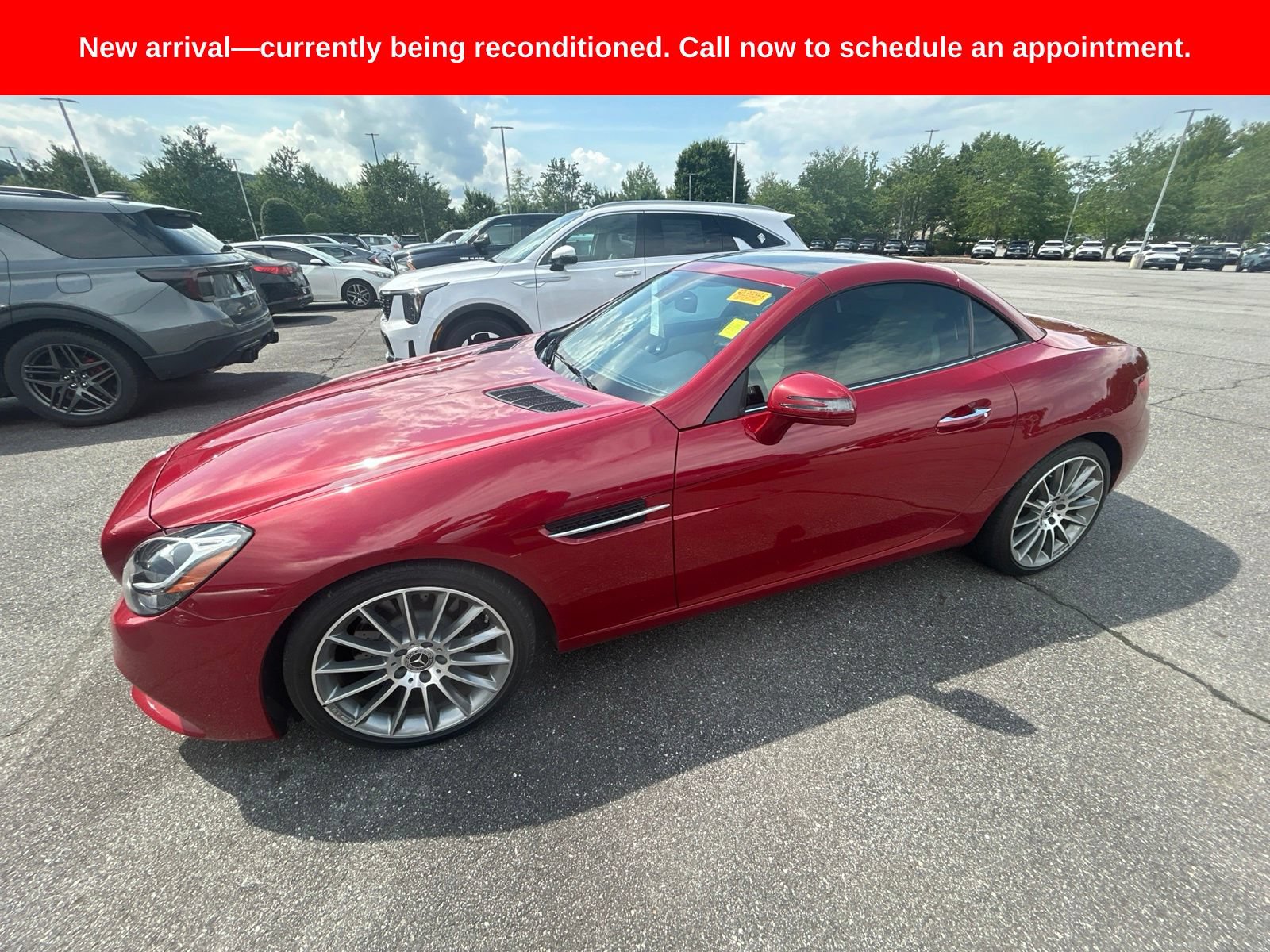 Used 2020 Mercedes-Benz SLC 300 image 9