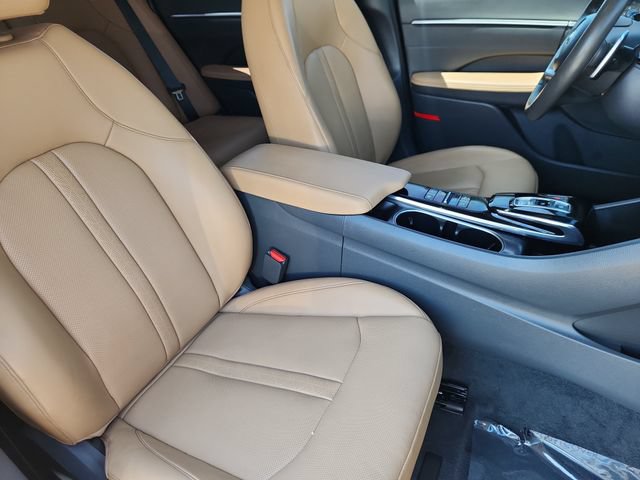 Used 2022 Hyundai Sonata Limited FWD image 11