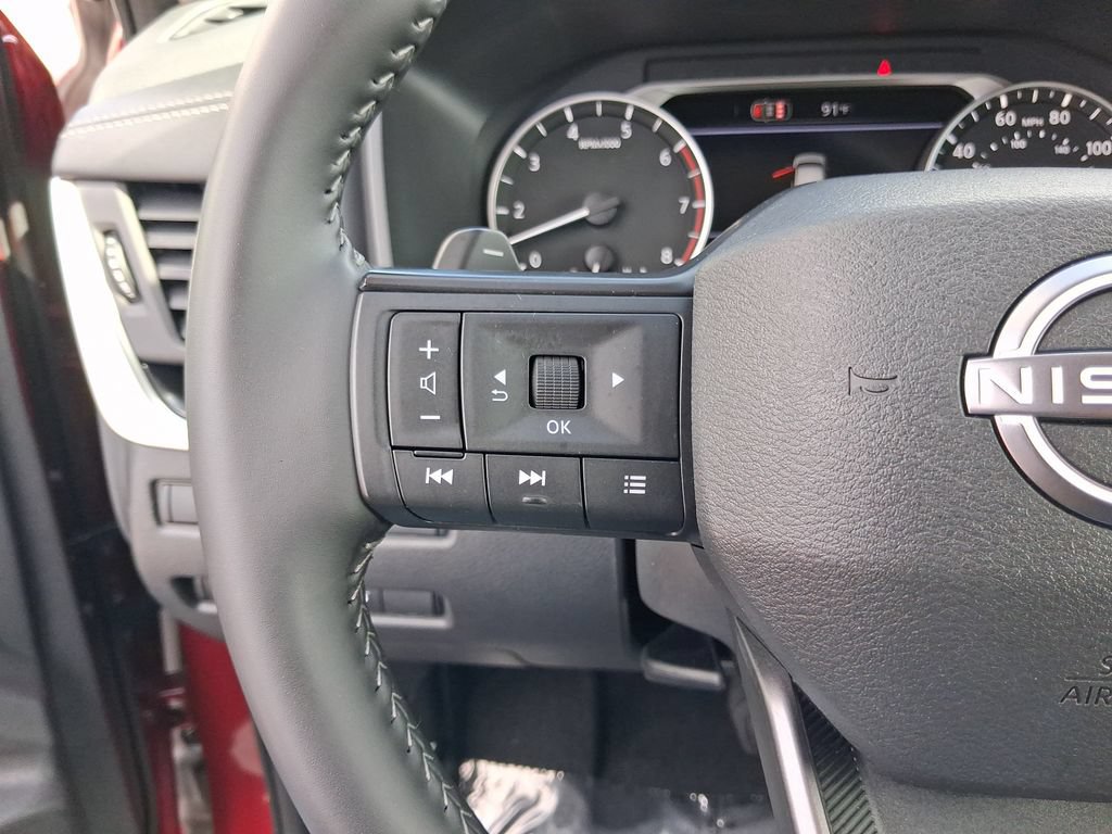 Used 2026 Nissan Rogue SV FWD image 24