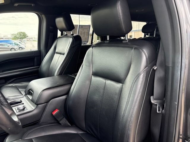 Used 2020 Ford Expedition Max XLT w/ Equipment Group 202A AWD/4WD image 24