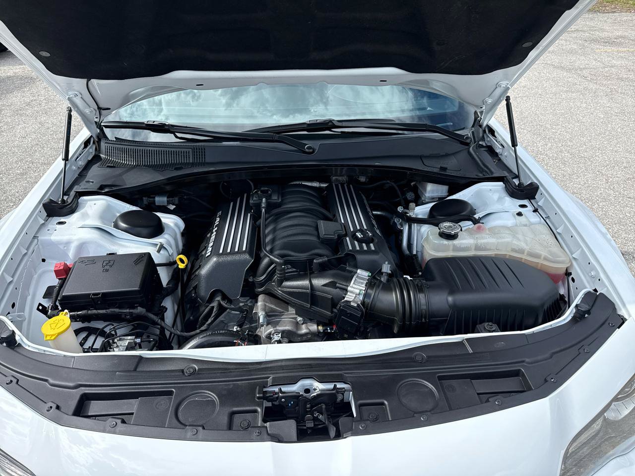 Used 2023 Chrysler 300 C RWD image 56