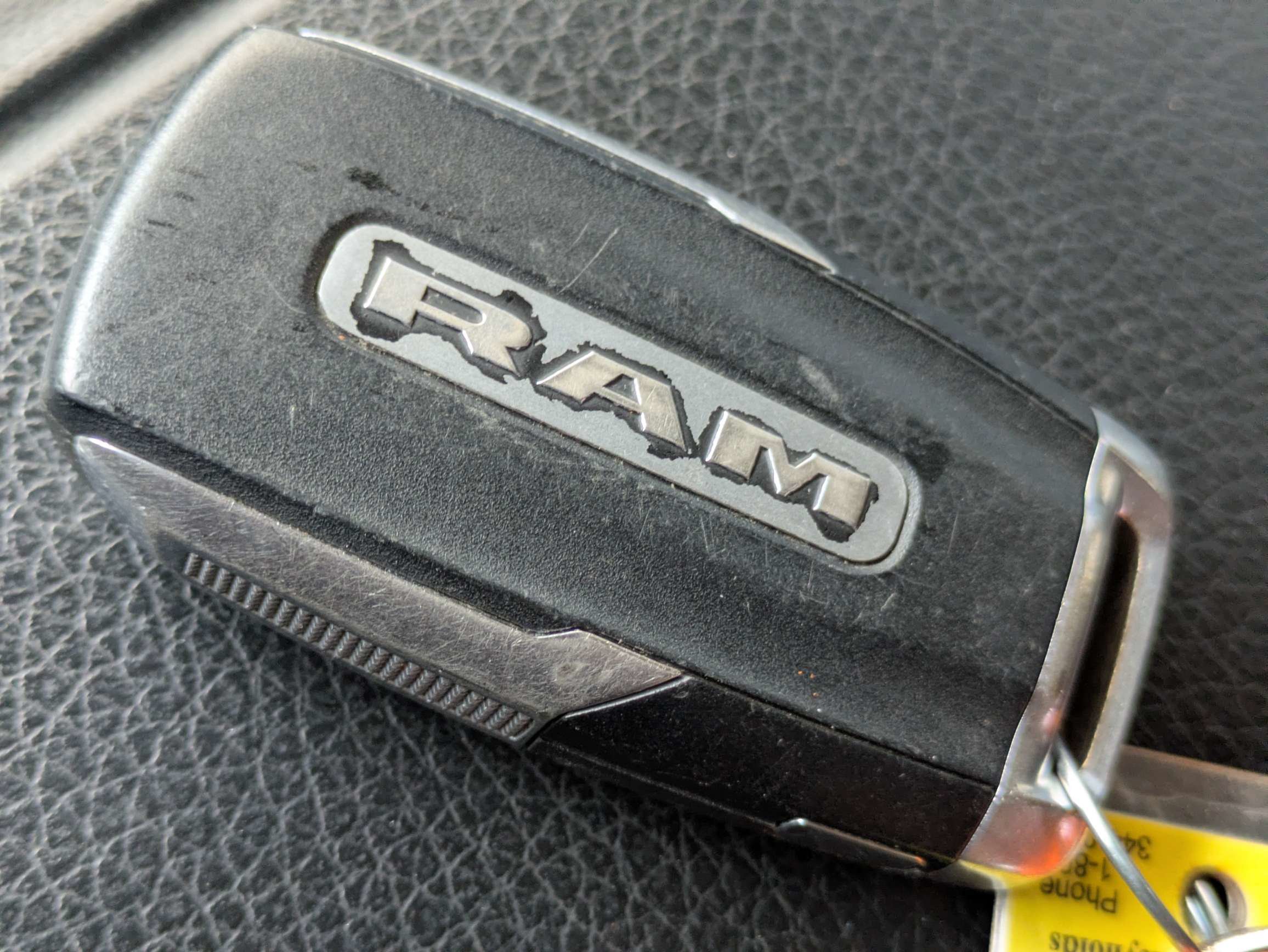 Used 2020 RAM 2500 Laramie w/ Chrome Appearance Group AWD/4WD image 22