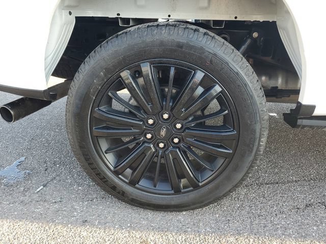 Used 2025 Ford F150 Platinum AWD/4WD image 5