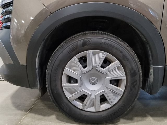 Used 2026 Nissan Kicks S FWD image 12