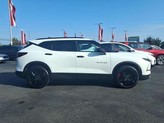Used 2023 Chevrolet Blazer LT w/ Convenience Package AWD/4WD image 3
