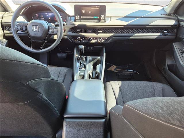 Used 2023 Honda Accord EX image 15