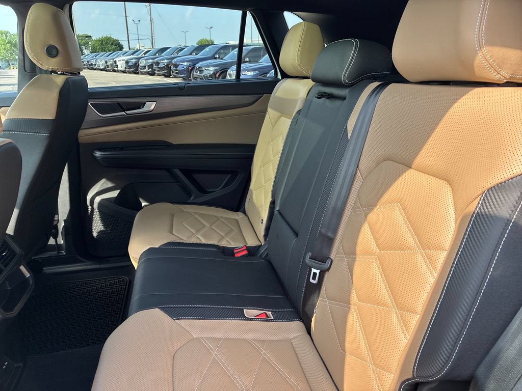 New 2026 Volkswagen Atlas Cross Sport SE AWD/4WD image 19