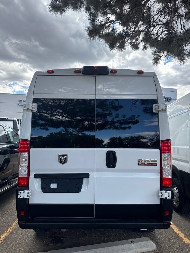 Used 2022 RAM ProMaster 2500 FWD image 3