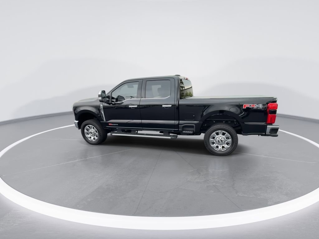 Used 2025 Ford F250 Lariat w/ Chrome Package AWD/4WD image 6