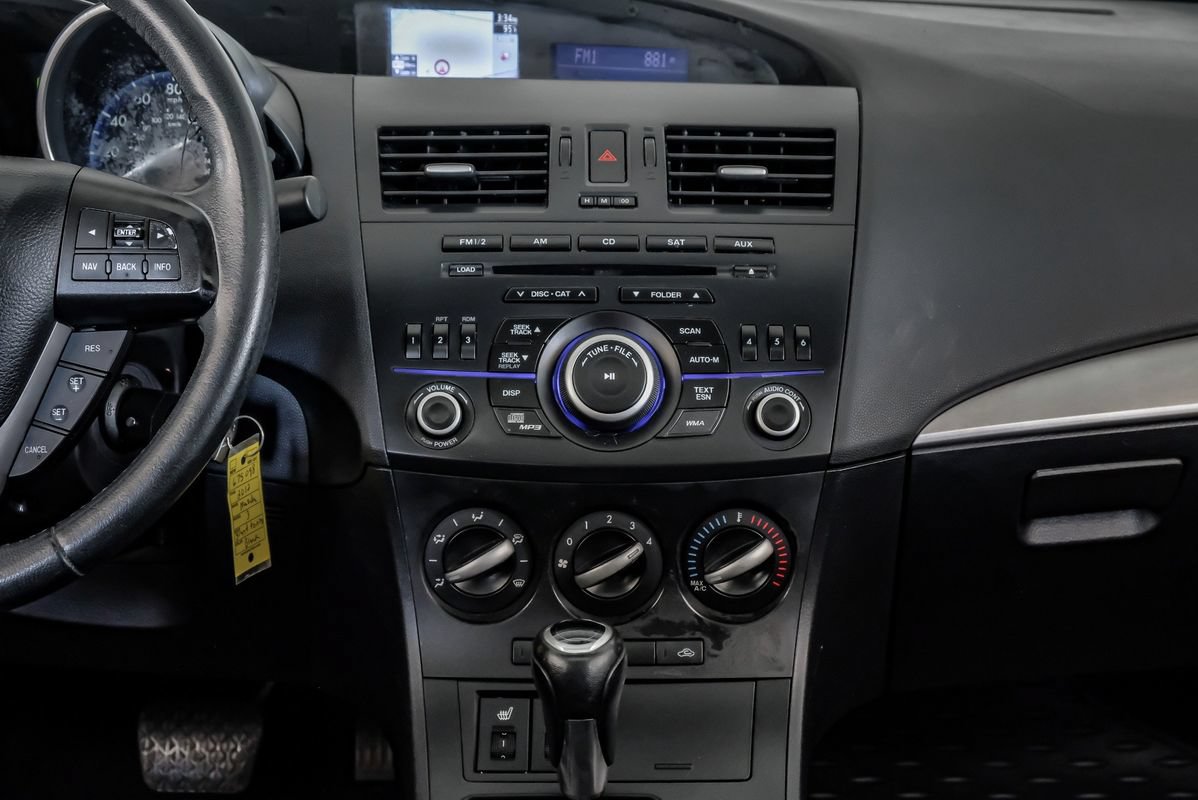 Used 2012 MAZDA MAZDA3 i Grand Touring w/ Tech Pkg FWD image 24
