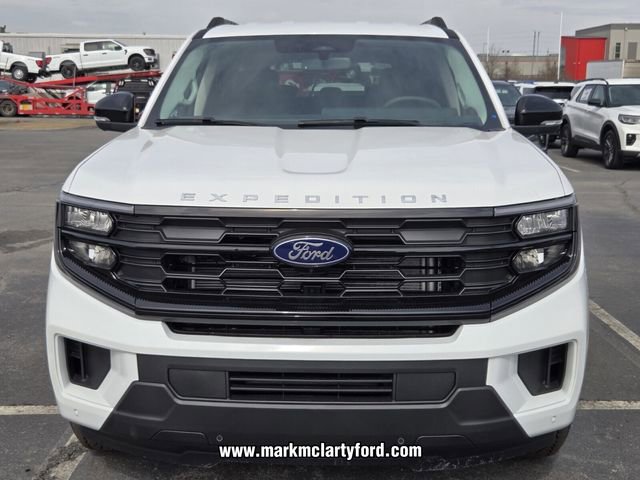 New 2026 Ford Expedition Active image 14