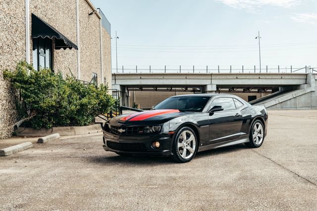 Used 2010 Chevrolet Camaro SS w/ LPO, Ground Effects Package RWD image 20