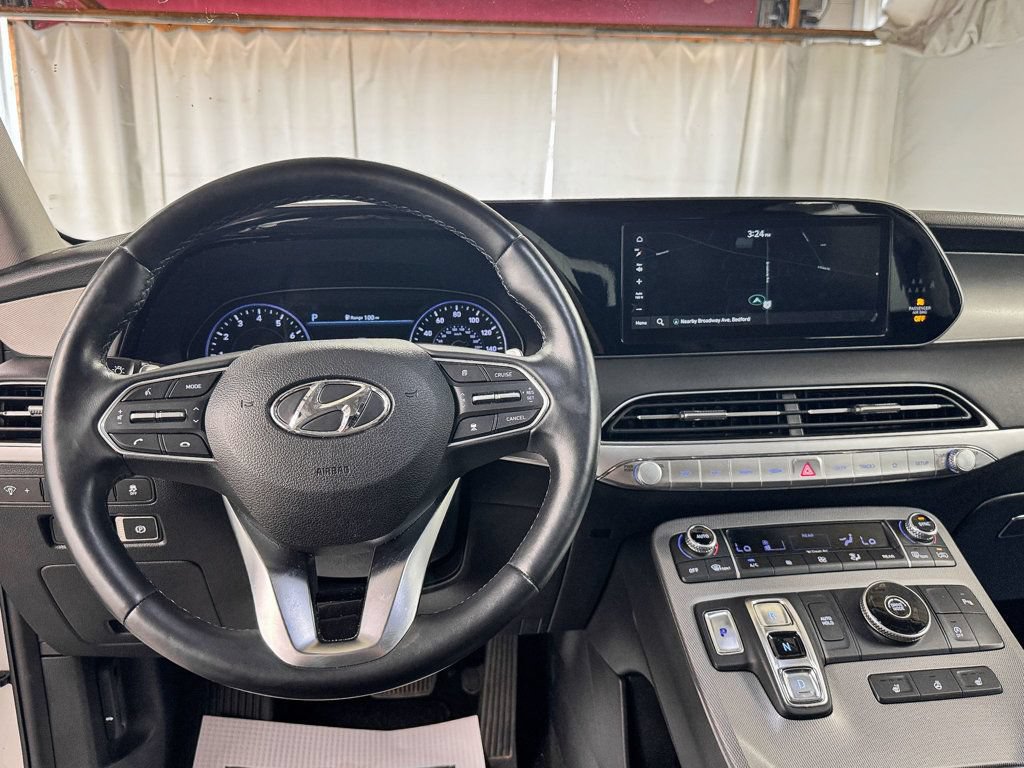 Used 2022 Hyundai Palisade SEL w/ Premium Package FWD image 13