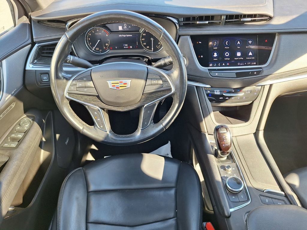 Used 2023 Cadillac XT5 Premium Luxury image 10