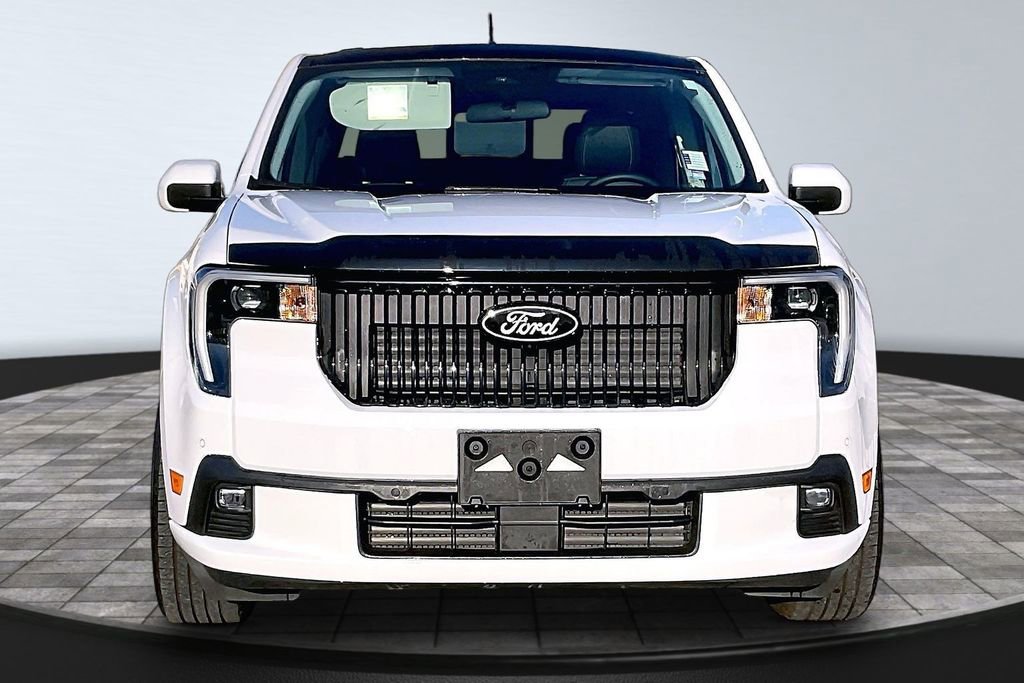 Used 2025 Ford Maverick Lobo image 3