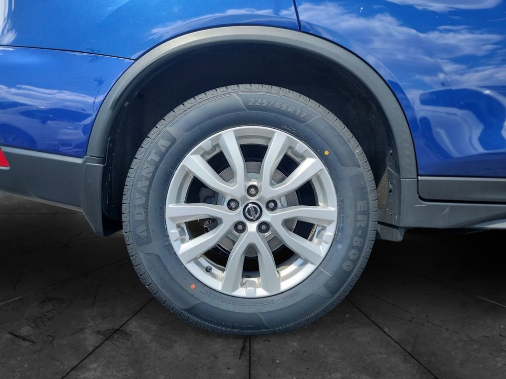 Used 2019 Nissan Rogue SV AWD/4WD image 14