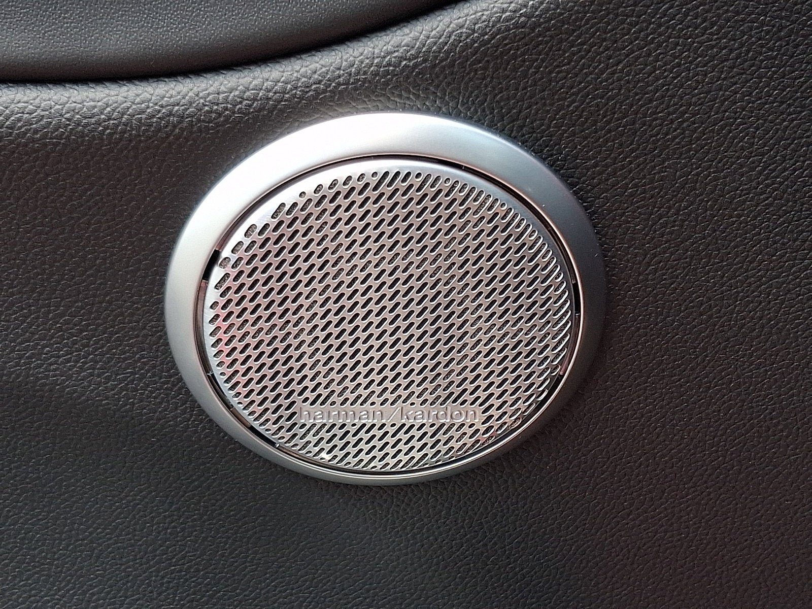 Used 2024 Alfa Romeo Giulia Quadrifoglio RWD image 23