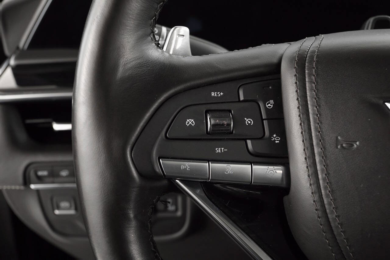 Used 2023 Cadillac Escalade V image 21