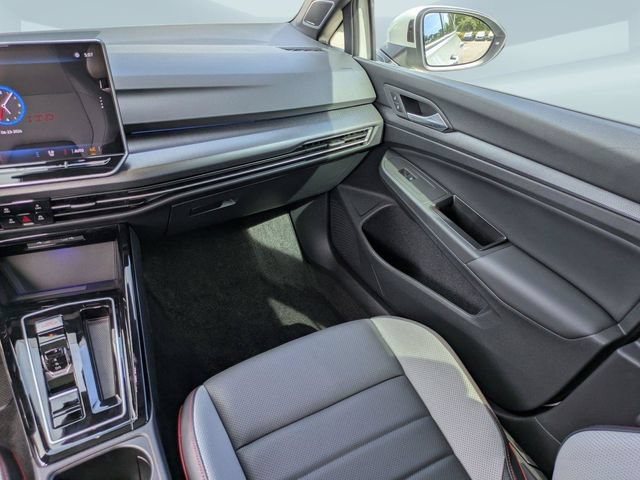 Used 2026 Volkswagen GTI SE FWD image 18