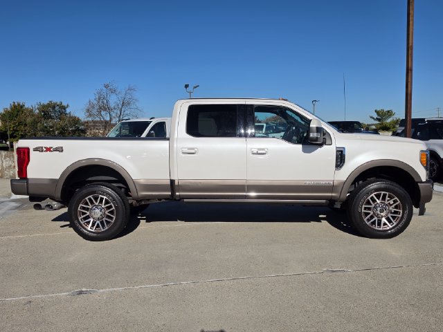 Used 2018 Ford F250 King Ranch w/ King Ranch Ultimate Package AWD/4WD image 4