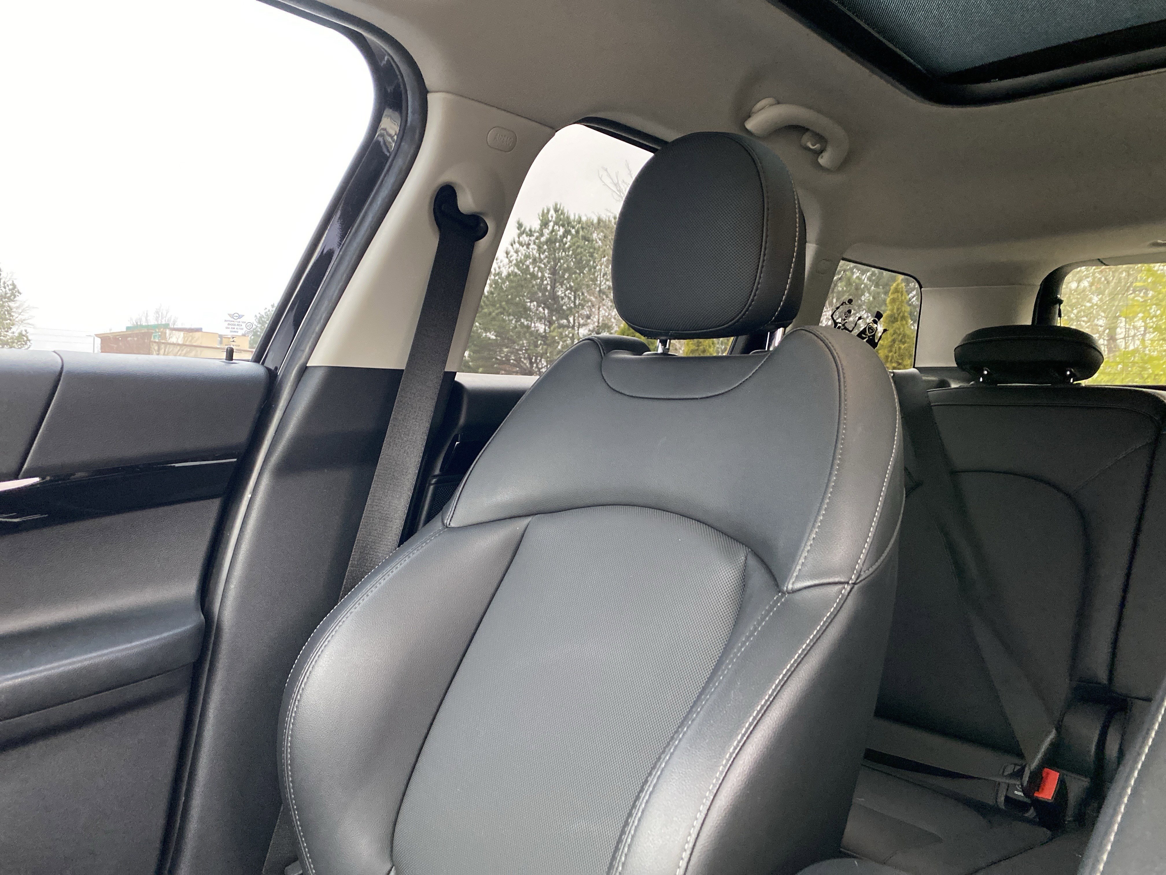 Used 2021 MINI Cooper Countryman S w/ Storage Package image 18