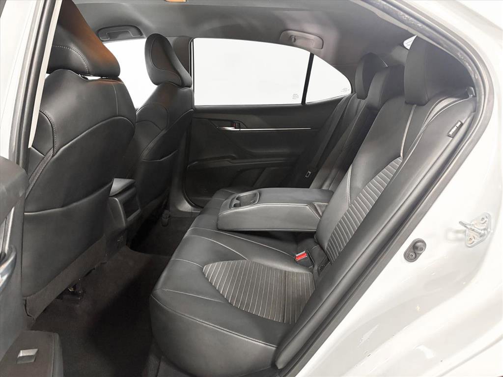 Certified 2022 Toyota Camry SE image 5